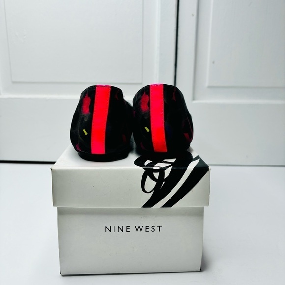 Price firm NINE WEST Ceremonial Multicolor Animal Print Flats Size 9 - Picture 9 of 9